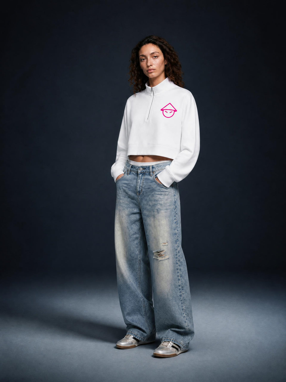 WOMEN’S CHINOGANG CROP QUARTER-ZIP SWEATSHIRT